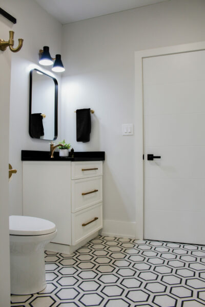 Black and White Bathroom Renovation